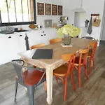 Villa Plein De Charme , Piscine Et Spa Chauffe , 4 Occupants , Proche Plage, Port Et Commerces, Quartier Calme *