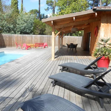 Villa Du Bassin 33 , Ares, Piscine Et Spa , Proche Petit Port Et Commerces, Quartier Calme Ares